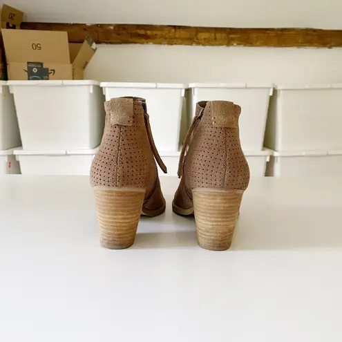 Dolce Vita Janie Perforated Suede Bootie Tan Size 7