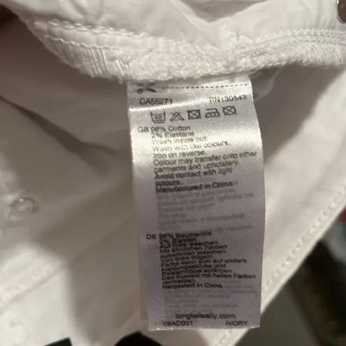 Long tall sally Women's White Jeans with Floral Embroidery size 6 stretch denim