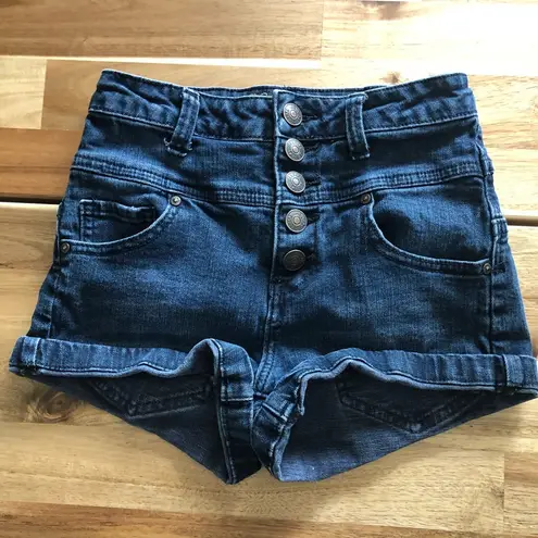 Delia’s Skylar blue buttoned‎ down denim shorts 0