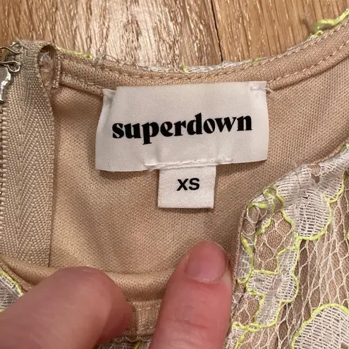 superdown  Corset Top Lace Nude Lime XS