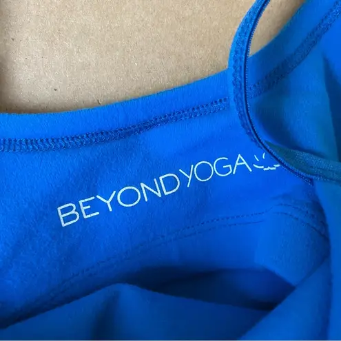 Beyond Yoga  Performance Tank Top in Electric Blue