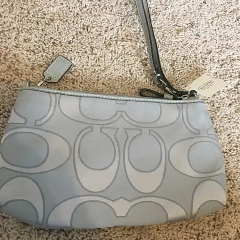 Coach  signature fabric gray / silver oversized wristlet NWT