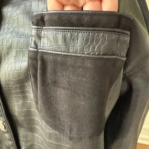 Maniere De Voir Faux Leather Snap Front Oversized Shirt 8 L