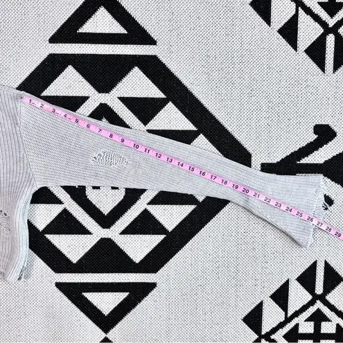 SER.O.YA Fae Distressed Turtleneck Sweater in Silver Size L