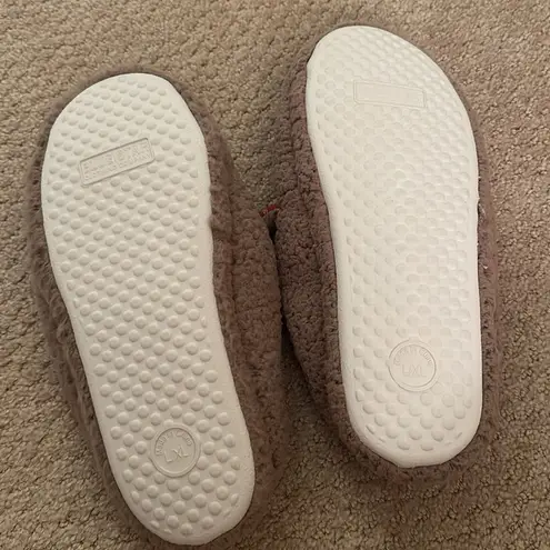 Winter Cotton Slippers Winter Indoor Women Plush Slippers Cute Animal Bear Brown Size undefined