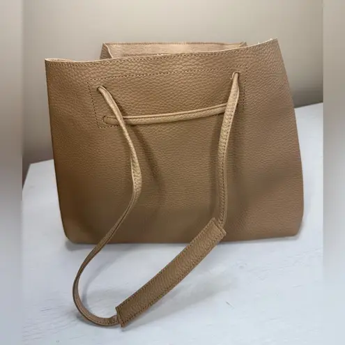 8 Other Reasons Vegan Leather Slouchy Bucket Crossbody Bag Tan NWOT