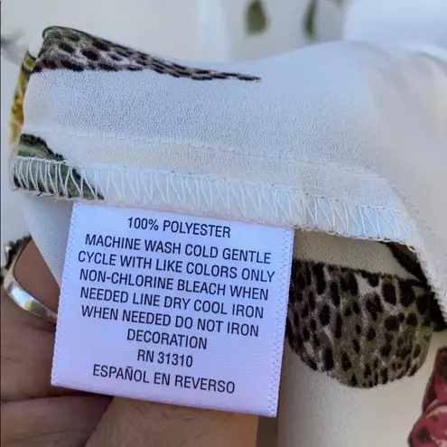 Thalia Sodi NWT Womens Size Medium floral sleeveless wrap front blouse