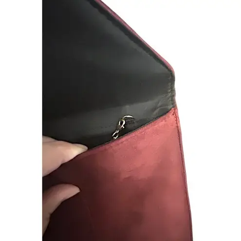 NWT JNB Studio Burgundy Faux Suede Envelope Clutch Chain Shoulder Bag Modern Red
