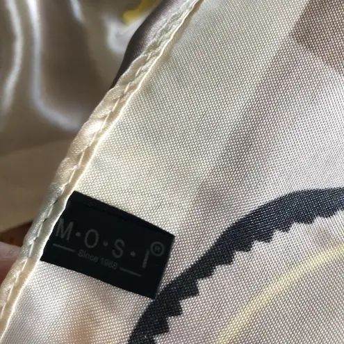 M.O.S.I Silky Square Vintage Scarf Cameo Women Peach Taupe Cream Sz. 35X35” Multiple
