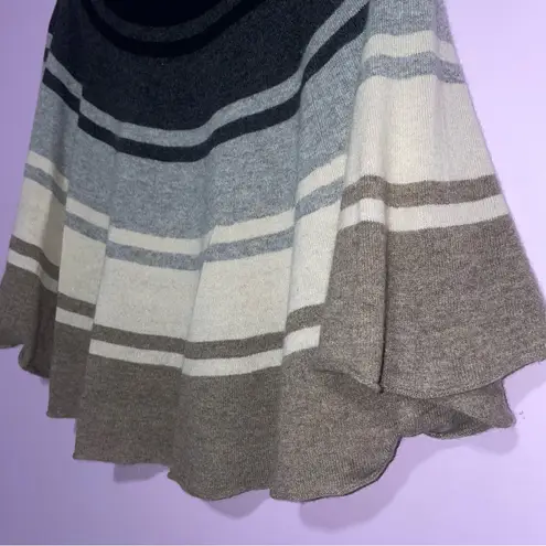 autumn cashmere Poncho Topper Sweater Women Size XS ColorBlock Contemporary