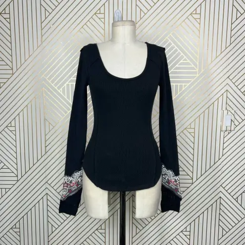Free People ‎ Bandana Cuff Thermal Top in Black Size US XS