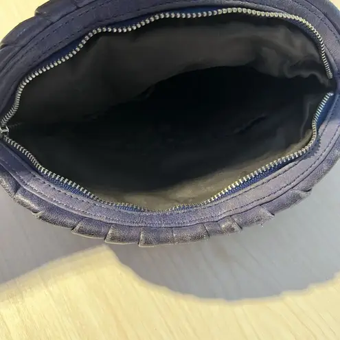 Kooba Womens Leather Semi Circle Zip Makeup Bag Clutch Boho Distressed Festival