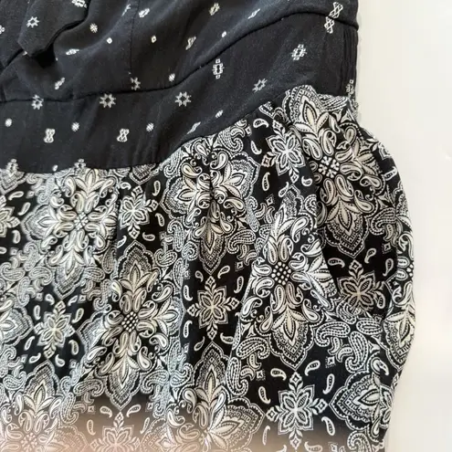 Torrid  Black Floral Geo Tie Front Sleeveless Culotte Jumpsuit Size 2X‎ Pockets