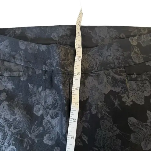 Chico's  Size 1R Brigitte Tonal Floral Slim Ankle Pants Size 8 Black Stretch Punk
