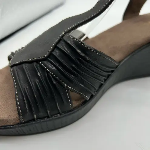 Natural Soul By Naturalizer Sandals Womens 11 Black Evie Wedge Comfort Elements Black