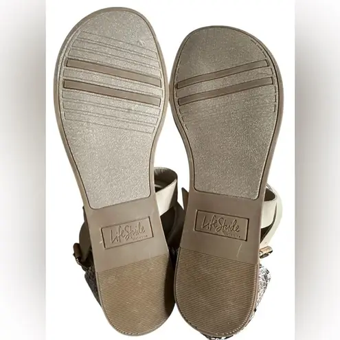 Aerosoles LifeStride Riley Strappy Sandals. Gold Upper with Snakeskin Pattern Heel. Sz 9.5