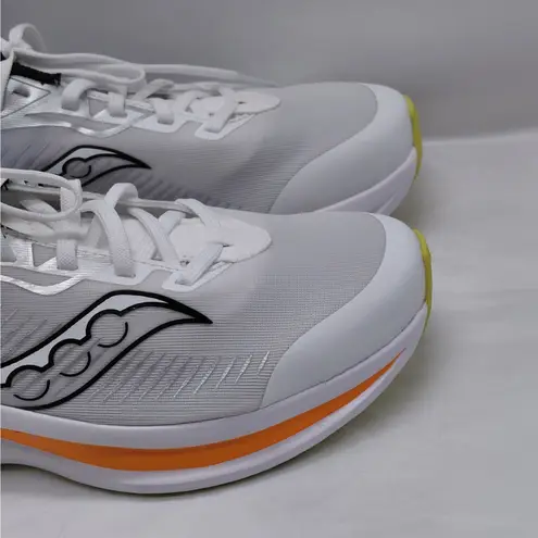 Saucony Womens 7 Endorphin KDZ Running Shoes White Silver Orange Youth 5.5M