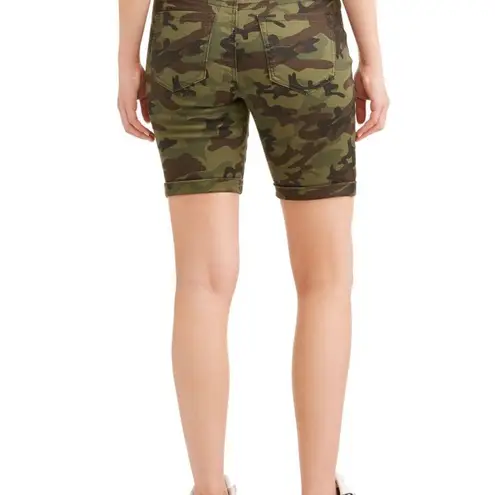 Nobo Camouflage Bermuda Shorts Size Small Mid Rise Green