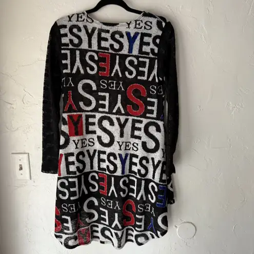 Mishca Dress Y2k City Small Black White Red Long Sleeve Lace Yes Print Dress