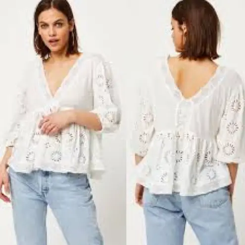 Free People  Sweeter Side Eyelet Top white, size XS oversized 19” P2P