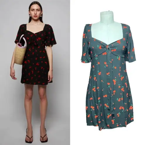 HVN Black Cherry Print Emily Sweetheart Mini Dress Size 2