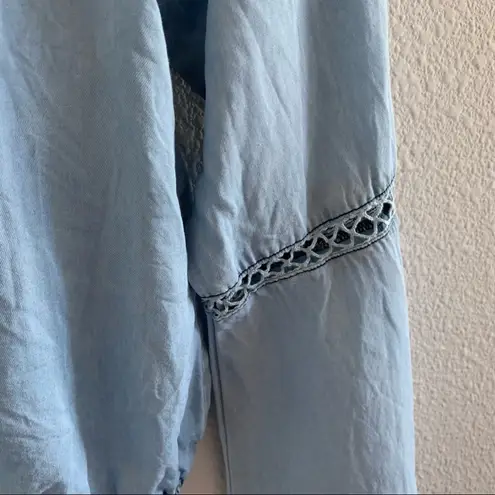 Walter Baker Boho Crop Bell Sleeve Chambray Top Contemporary Statement Sleeve M