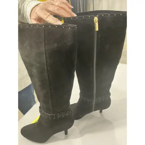 Bandolino Womans Mixie 8 M Black Suede Studs Zip Up Knee Length Heel Boots