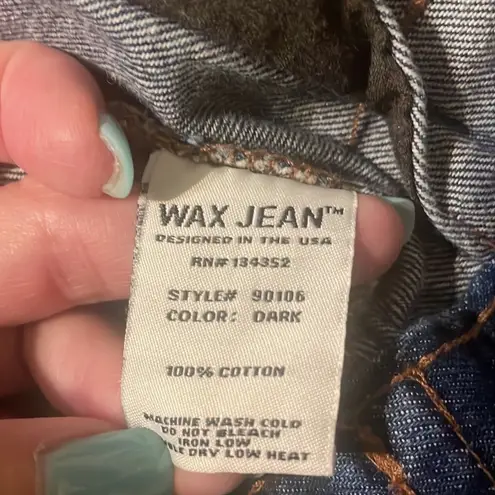 Wax Jean Wax jeans distressed denim floral embroidered jean jacket EUC