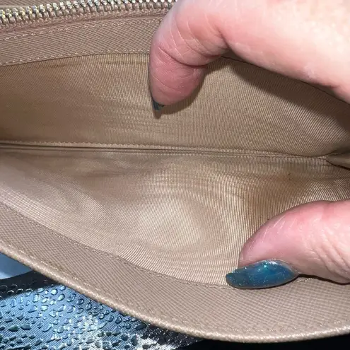 Prada  Bow Wallet in‎ Saffiano Leather