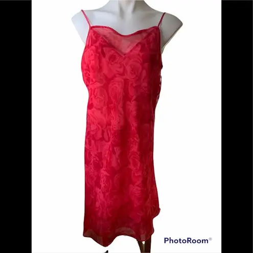 Valerie Stevens Nightgown/Robe Set