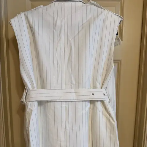 Sophisticated White Pinstripe Belted Vest and Shorts Size M