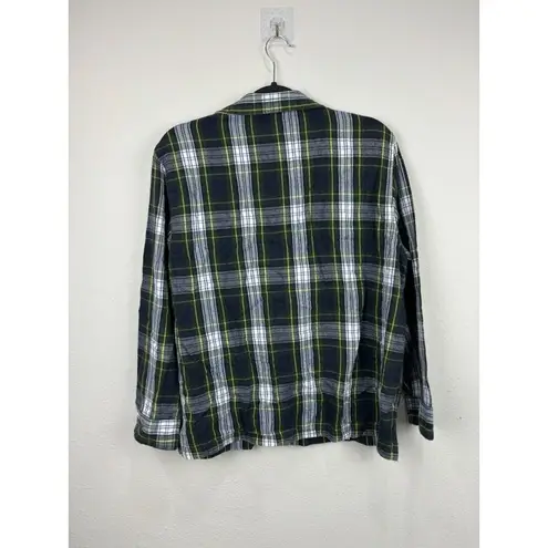 LL Bean Button Front Flannel Shirt Size Medium Relaxed Fit Plaid 100% Cotton