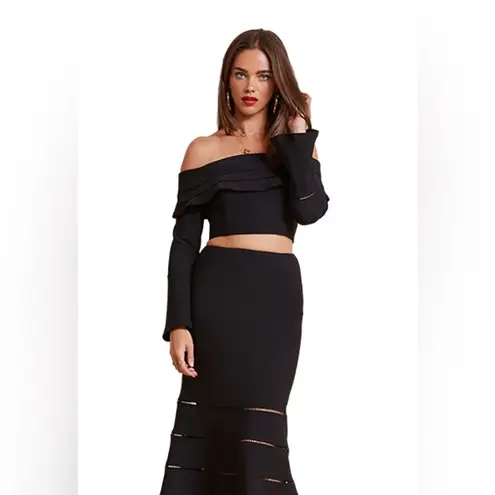 Finders Keepers  Immortal LS Top Black Size Small NWT