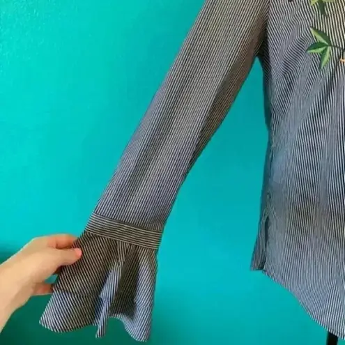 14th & Union  button up blouse