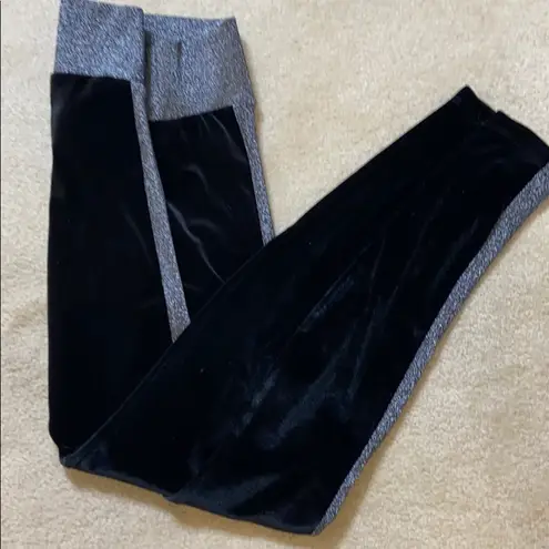 Calzedonia velvety leggings. Xs