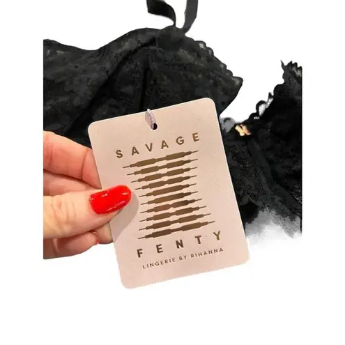 SAVAGE X FENTY RIHANNA FLORAL LACE UNLINED BRA BLACK CAVIAR NEW Size 34D