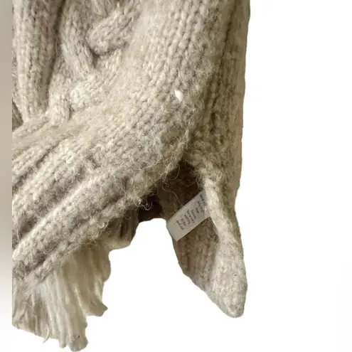 Aerie  Cable Knit Fringe Poncho Sweater XS/S