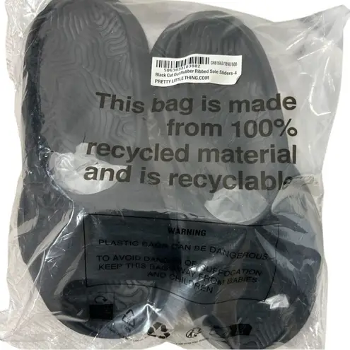 PrettyLittleThing Black Cut