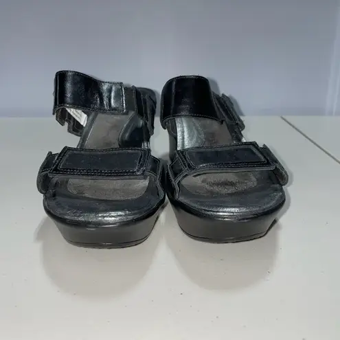NAOT Footwear Women's Treasure Wedge Sandal Size 39 Black