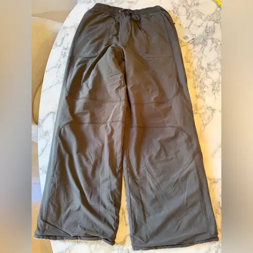 Girlfriend Collective NWT FlexTrack Reversible Wide Leg Pants Brown and Cream