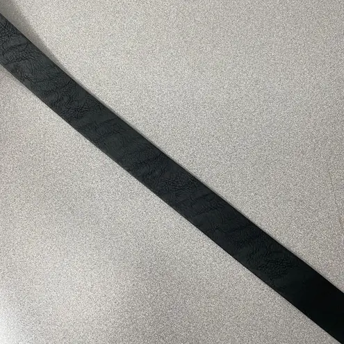 LP Blue Belt Womens Small Black Vegan Leather Gold Circle Buckle 1.5in Classic