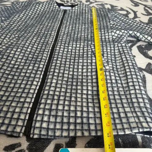 AYR  Mohair Wool Houndstooth print‎ White and Navy Coat Size Large