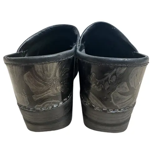 Dansko Black Floral Embossed Leather Professional Nursing Clogs Size 36 US 5.5-6