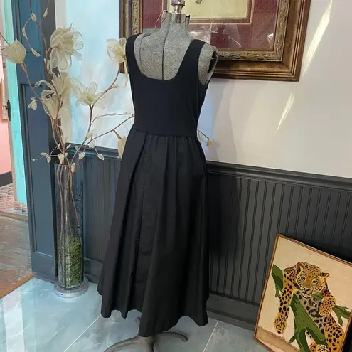 Everlane  The Form Riviera Black Fit & Flare Dress w Pockets - Sz L 🧡🎀