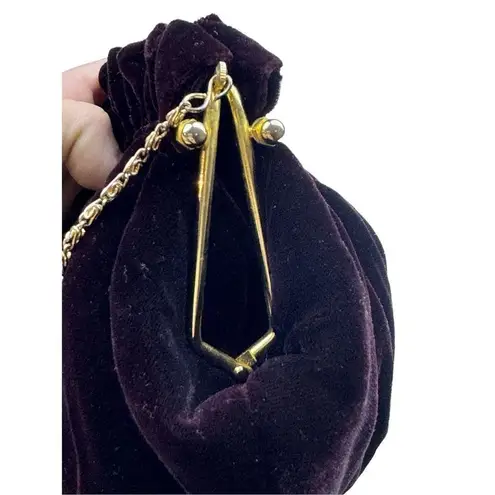 American Vintage Vintage Vanessa Whimsigoth Red Velvet Clamshell Clutch Pouch Purse Gold Chain