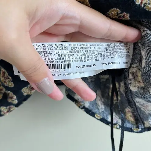 ZARA  Black Printed Ruffle Crop‎ Top Womens Size XS Lined