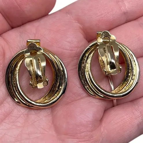 Vintage Unsigned Gold Tone Round Clip On Earrings Statement Classic Modernist