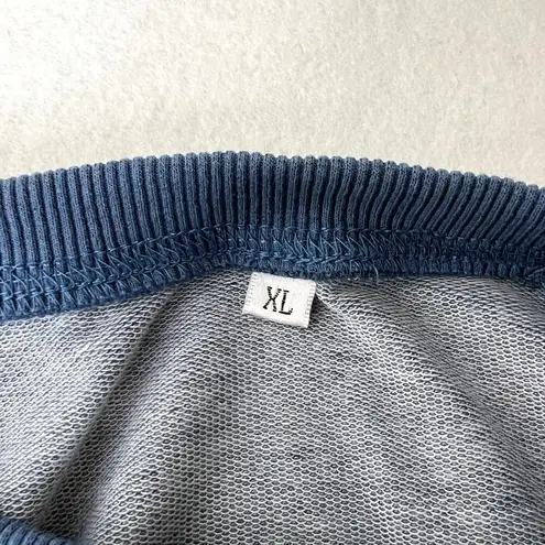 Dog Mom Blue Long Sleeve Crewneck Sweatshirt Size XL