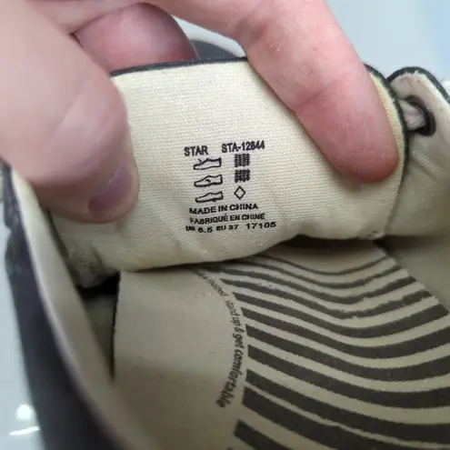 Taos Women's Star Canvas Sneakers Gray Lace Up Comfort Casual Shoes Size 6.5