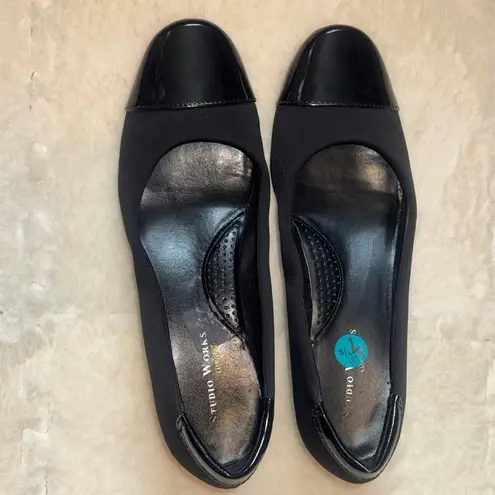 Studio Works Black Slip-On Comfort Heels with Shiny Toe